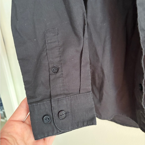 RVCA boy’s Black button down shirt medium - Picture 5 of 6